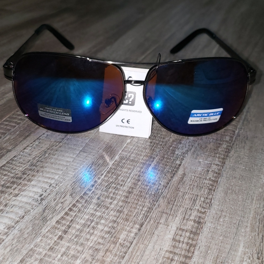 Blue aviator